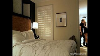 Poeth Ystafell Yn Y Gwesty Rhyw Gyda Busty Wraig