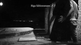 Mihinjitra. Hotwife safada namorando na rua com o amigo tsara ny fanafiana masina